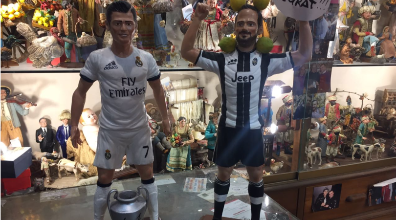 Ronaldo festeggia la Champions anche nel presepe