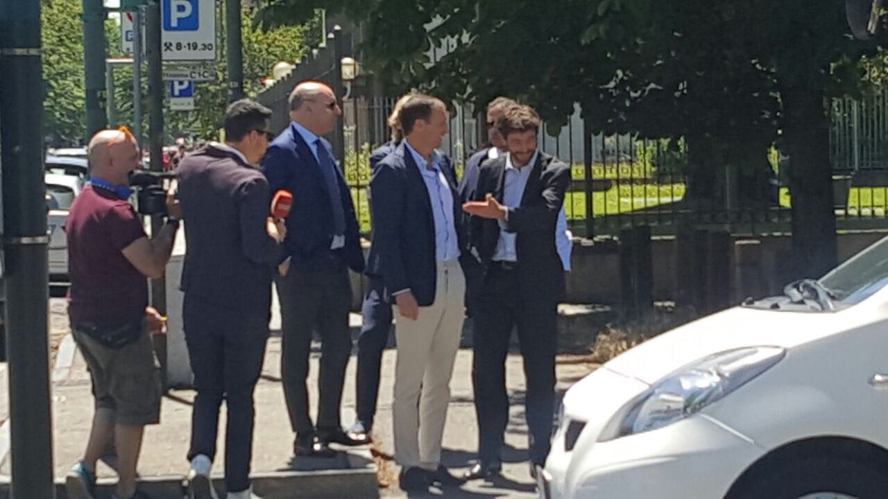 Rinnovo Juventus-Allegri, firma e hashtag: fino al 2020