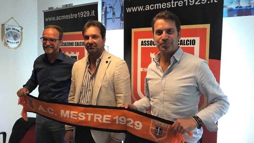 Calciomercato Mestre, il tecnico Zironelli resta anche in Lega Pro