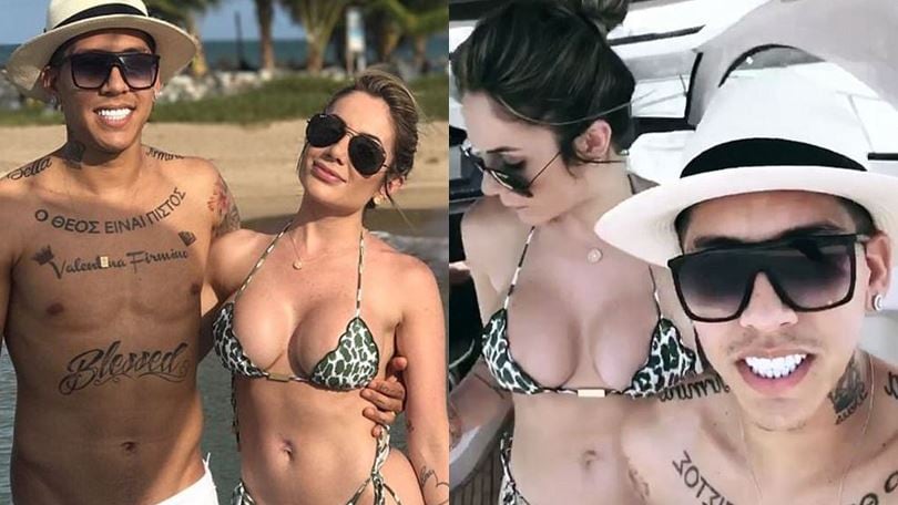 Lady Firmino esplosiva, la vacanza accende i social