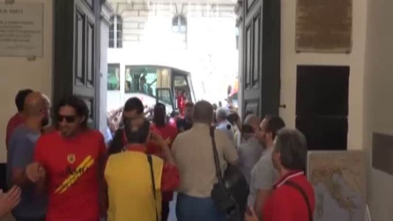 Il Benevento premiato e festeggiato in Comune