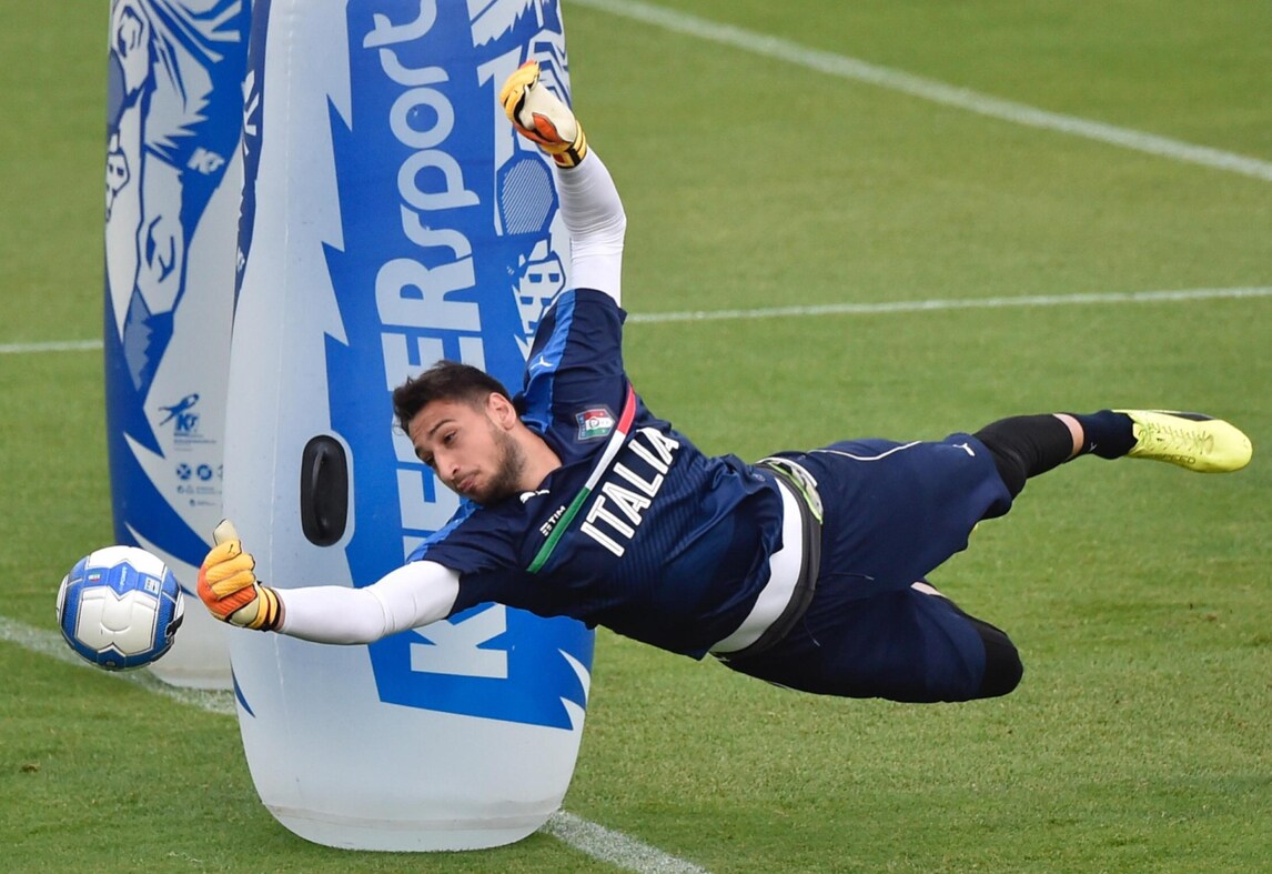 Donnarumma, N'Zonzi e Paredes: il calciomercato sui quotidiani e sui siti italiani