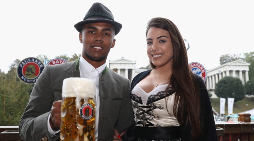 Calciomercato Juventus, Sanchez al Bayern "libera" Douglas Costa