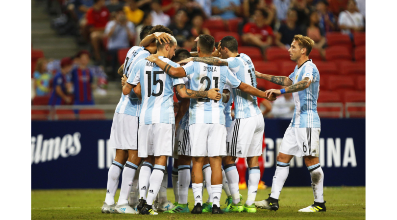 Argentina-Singapore, in gol anche Fazio e Paredes