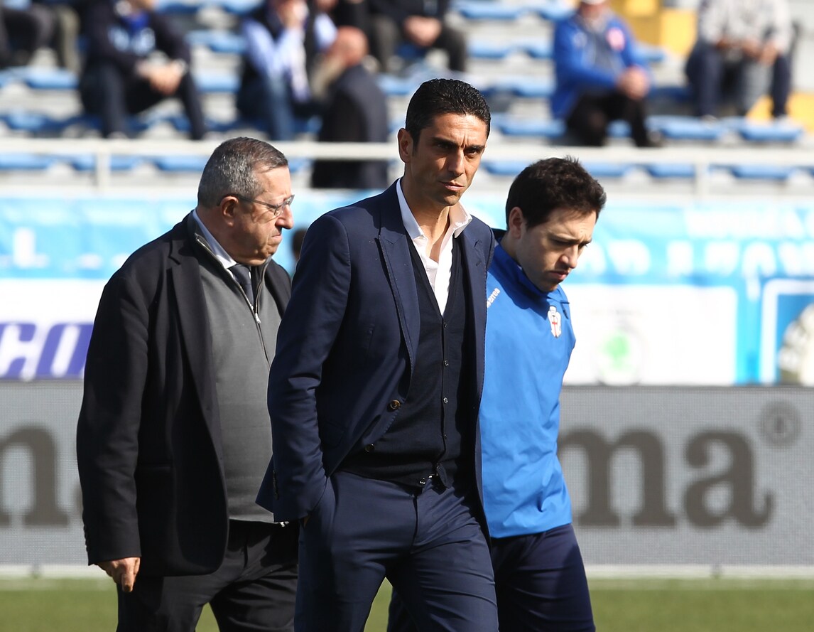 Pro Vercelli, cambio in panchina: fuori Longo, dentro Grassadonia