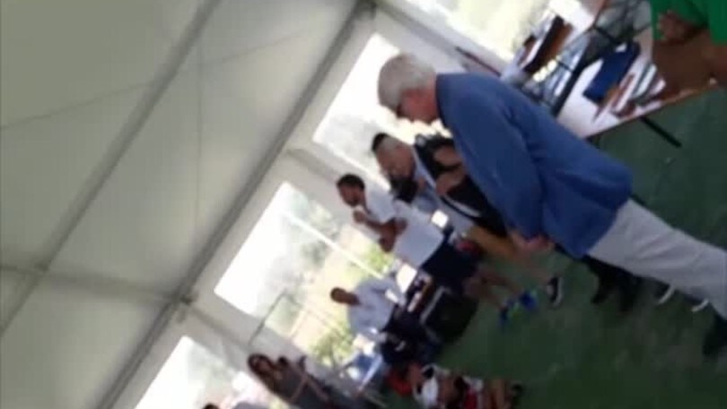 Allegri spiega ai bambini il mestiere di allenatore