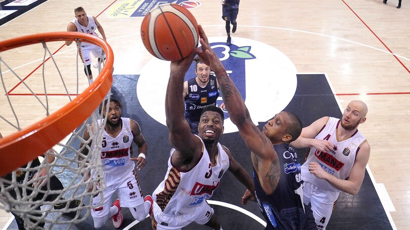 Basket, riscatto Trento a 1,75