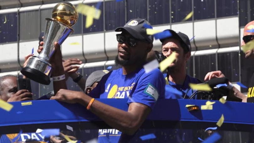 Golden State, parata di gioia per i Warriors