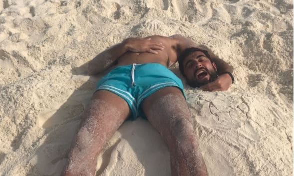 Napoli, Albiol perde la testa...l'effetto è da ridere!