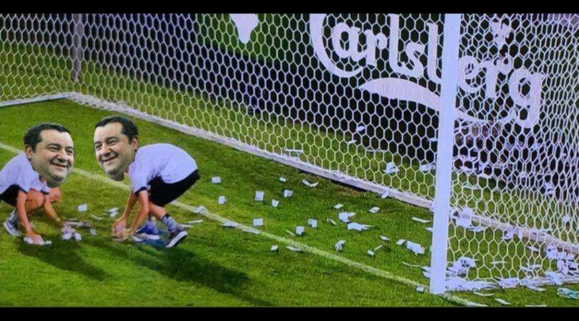 Raiola: «Mobbing del Milan su Donnarumma». I social non perdonano