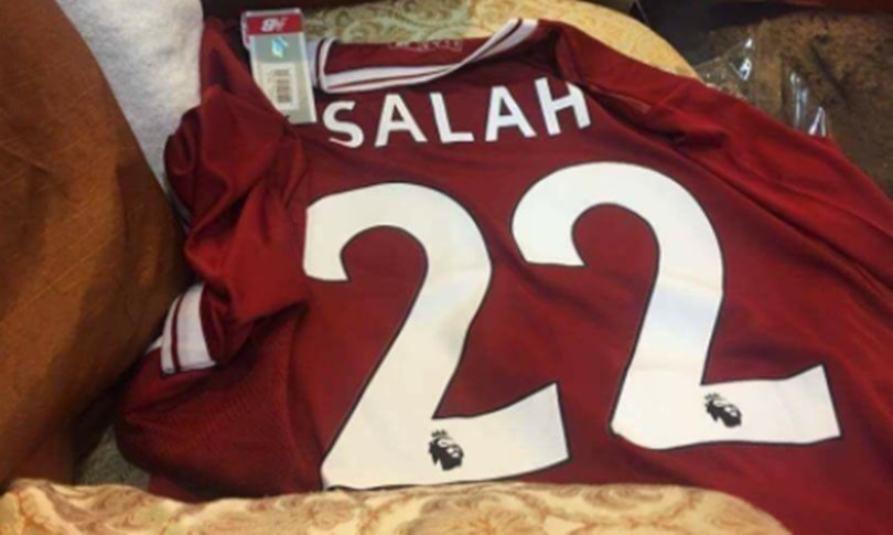 Tifosi del Liverpool impazienti, c'è già la maglia di Salah