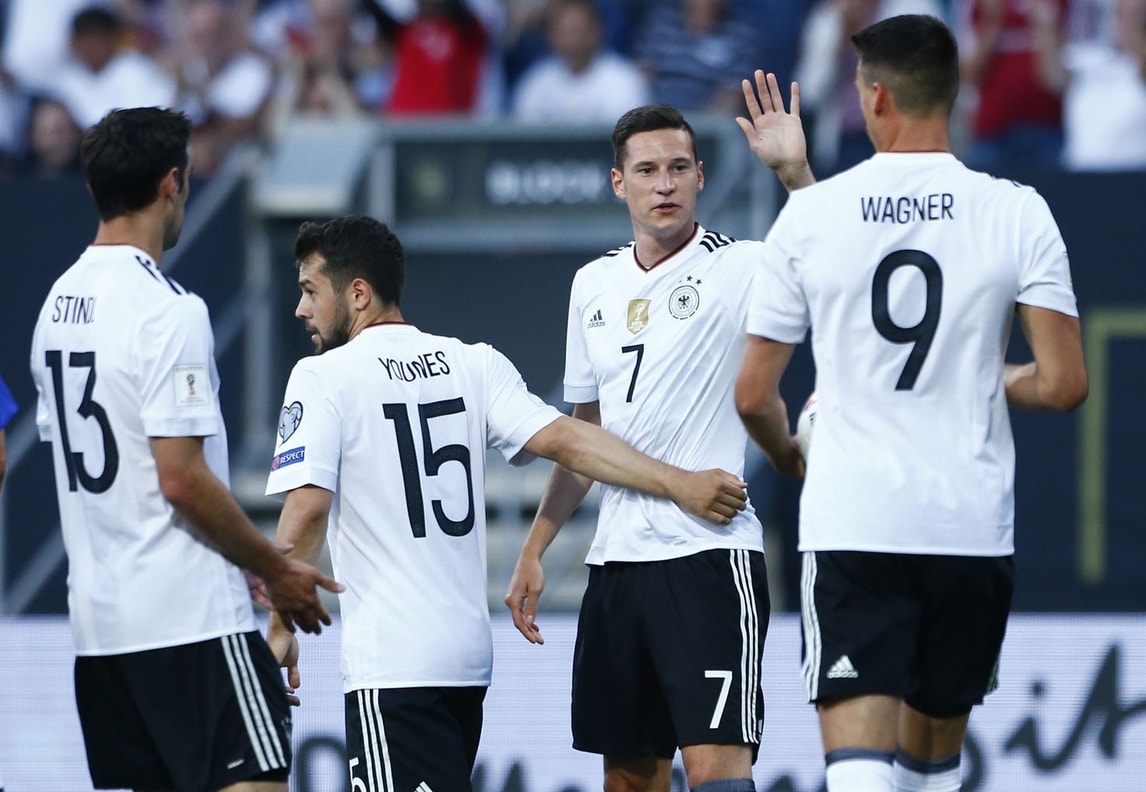 Confederations Cup: Australia-Germania 2-3, esordio vincente per Löw