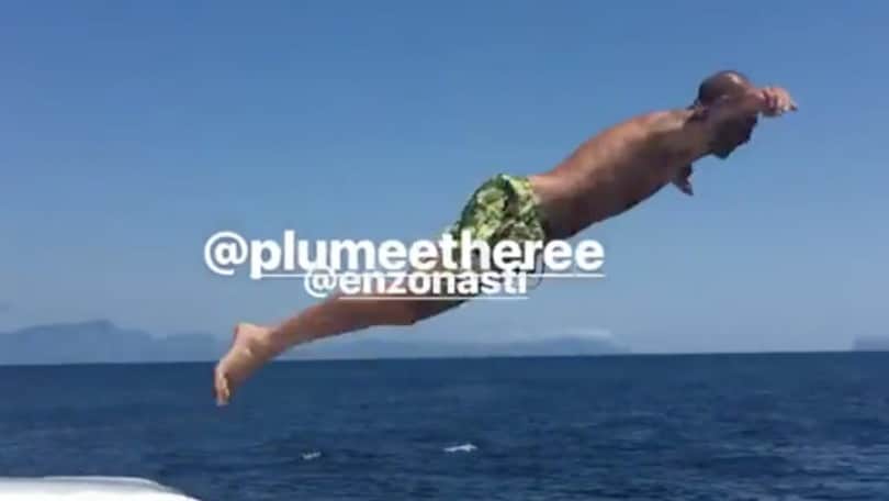 Paolo Cannavaro, che tuffo!