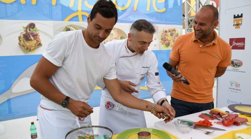Beach Soccer, i campioni ai fornelli