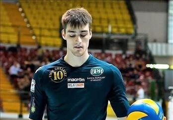 Volley: A2 Maschile, ad Aversa il fuoriclasse spagnolo Gonzalez