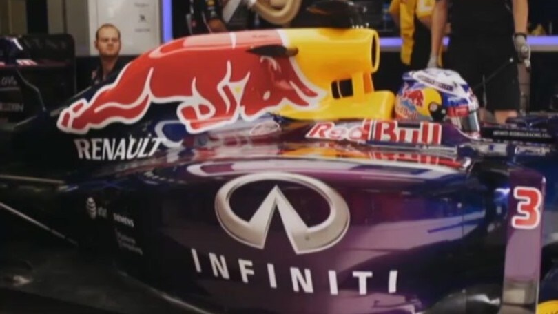 F1, Baku: Ricciardo vince una gara "pazza"