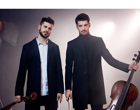 2Cellos, due violoncelli live al Centrale