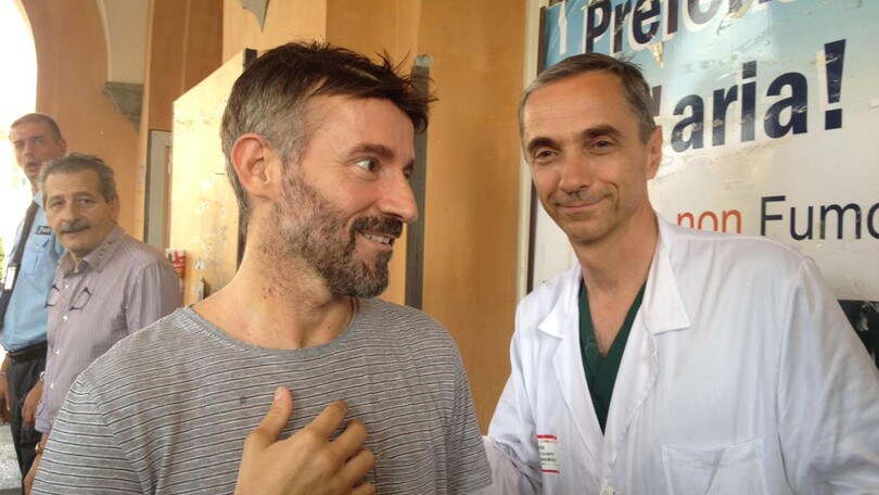 Max Biaggi dimesso dall'ospedale: «Sono felice»