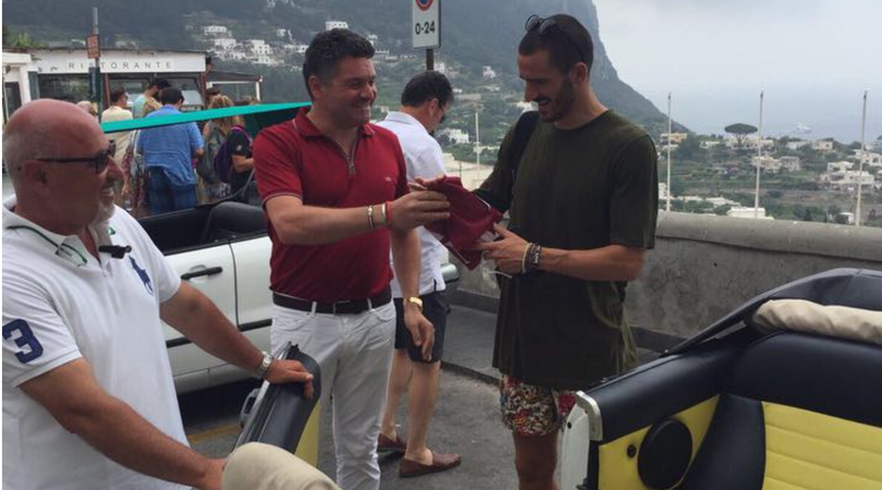 Bonucci a Capri, che regalo dai tifosi del Torino!