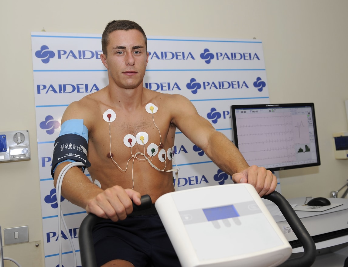 Lazio, Marusic si sottopone alle visite mediche: le foto