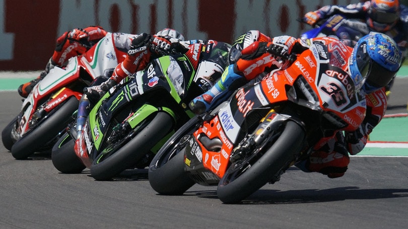 SBK Pirelli, Barbier: «Continueremo a sviluppare le gomme»