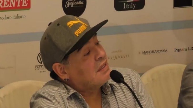 Maradona: "Nessuno mi ha parlato di soldi"