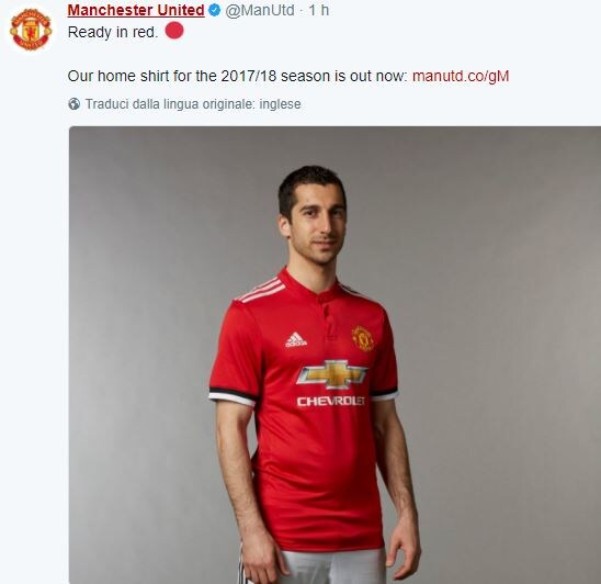 Mkhitaryan con la "pancetta": il Manchester United cancella la foto