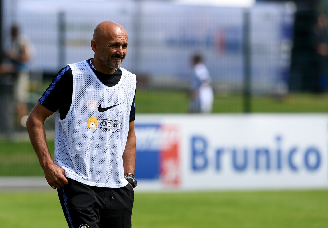 Spalletti: «Sarà un'Inter d'attacco. Mourinho mi ha fatto gli auguri»