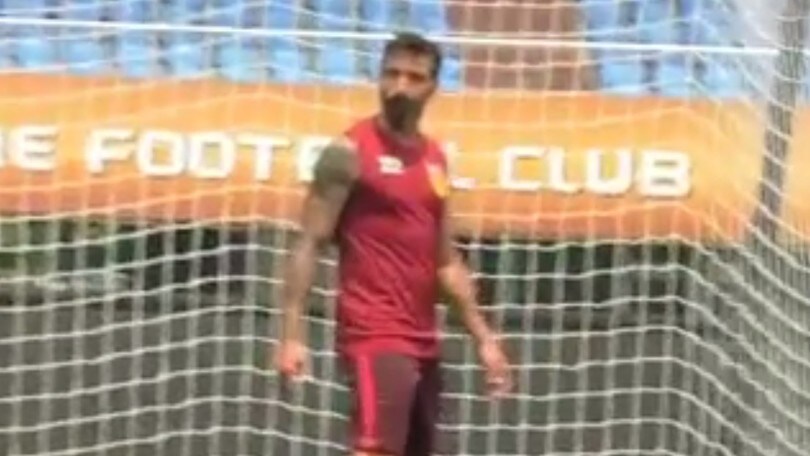 Lavezzi sorpreso, il piccolo Thomas la mette all'incrocio