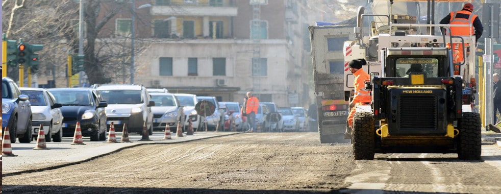 Strade, emergenza manutenzione in tutta Italia