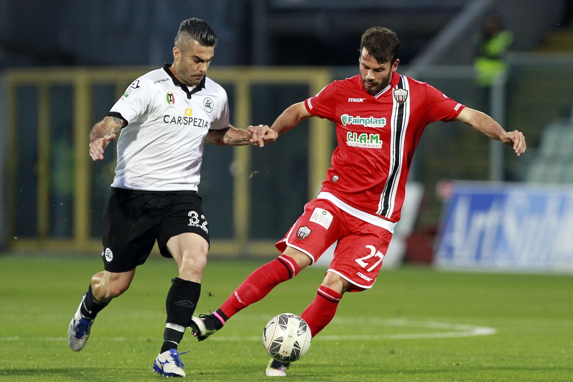 Calciomercato Cremonese, ufficiale: firma Almici