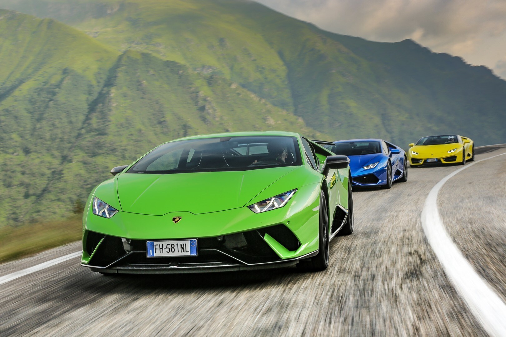 Con la Lamborghini Huracàn in Transilvania: foto