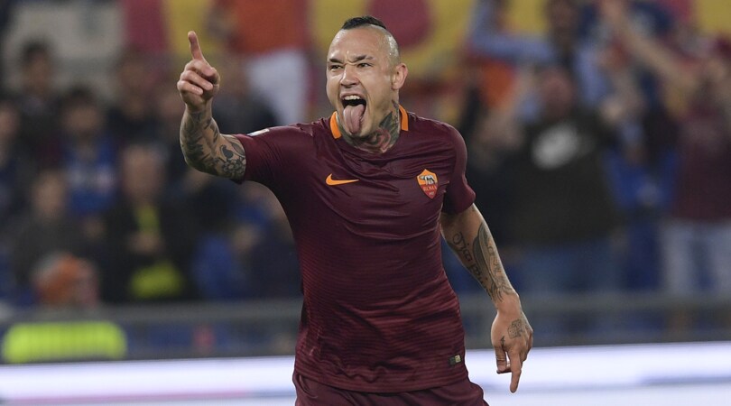 Roma, Nainggolan: «Fumo, bevo, ritardo ma voglio il Mondiale»