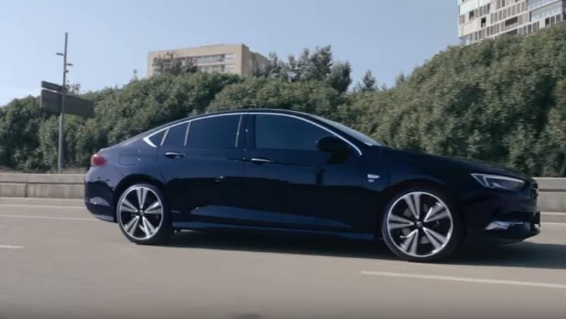 Opel Insignia Grand Sport, ammiraglia connessa