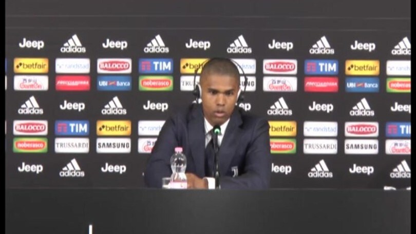 Douglas Costa: "Bonucci? Allegri saprà sostituirlo"