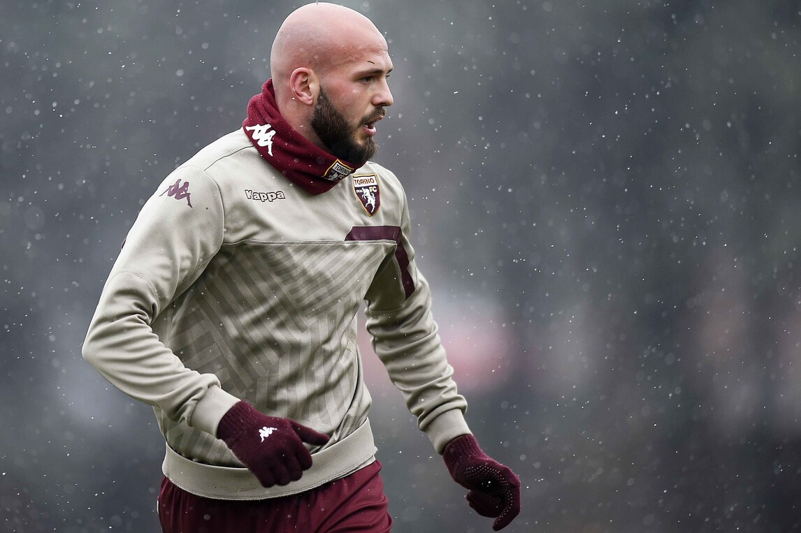 Calciomercato, il Crotone su Ajeti. Bueno per l'attacco