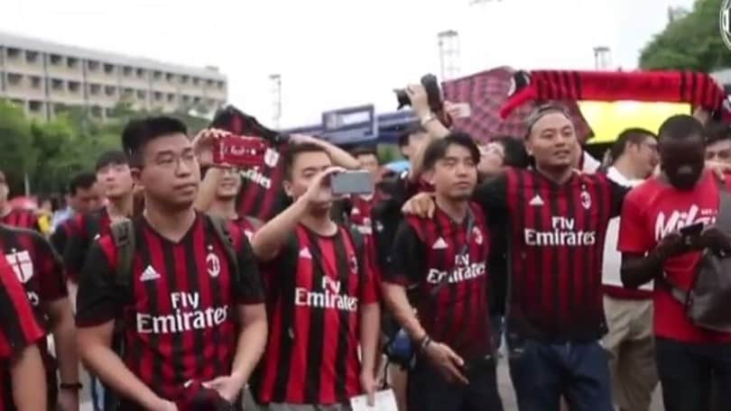«Milano siamo noi!»: il coro dei tifosi cinesi spopola sul web