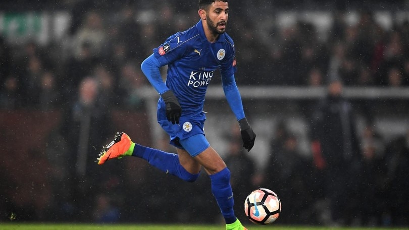 Leicester, Shakespeare: «Rifiutata l'offerta della Roma per Mahrez»