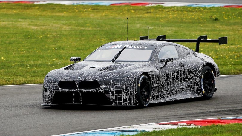 BMW M8 GTE, sfida a Ferrari e Porsche