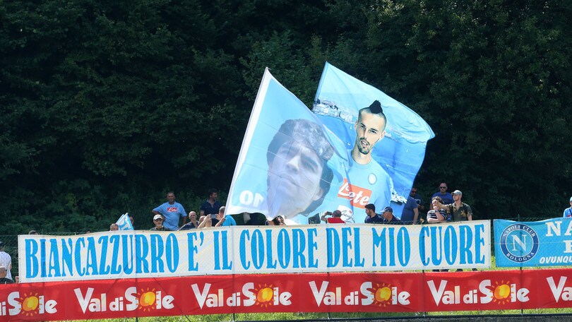 Napoli, a Dimaro spunta anche... Maradona
