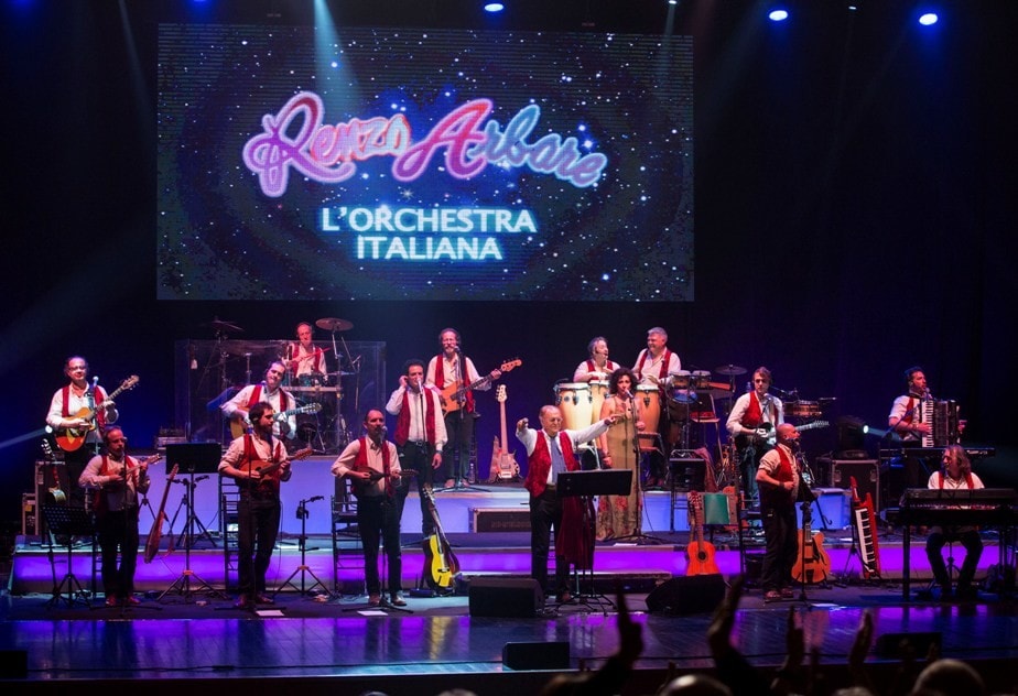 Renzo Arbore ancora live con L’Orchestra Italiana