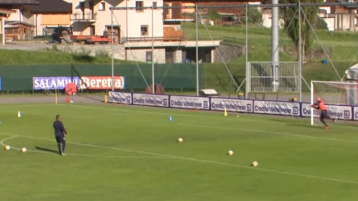 Mihajlovic non perde il vizio: punizioni spettacolo!