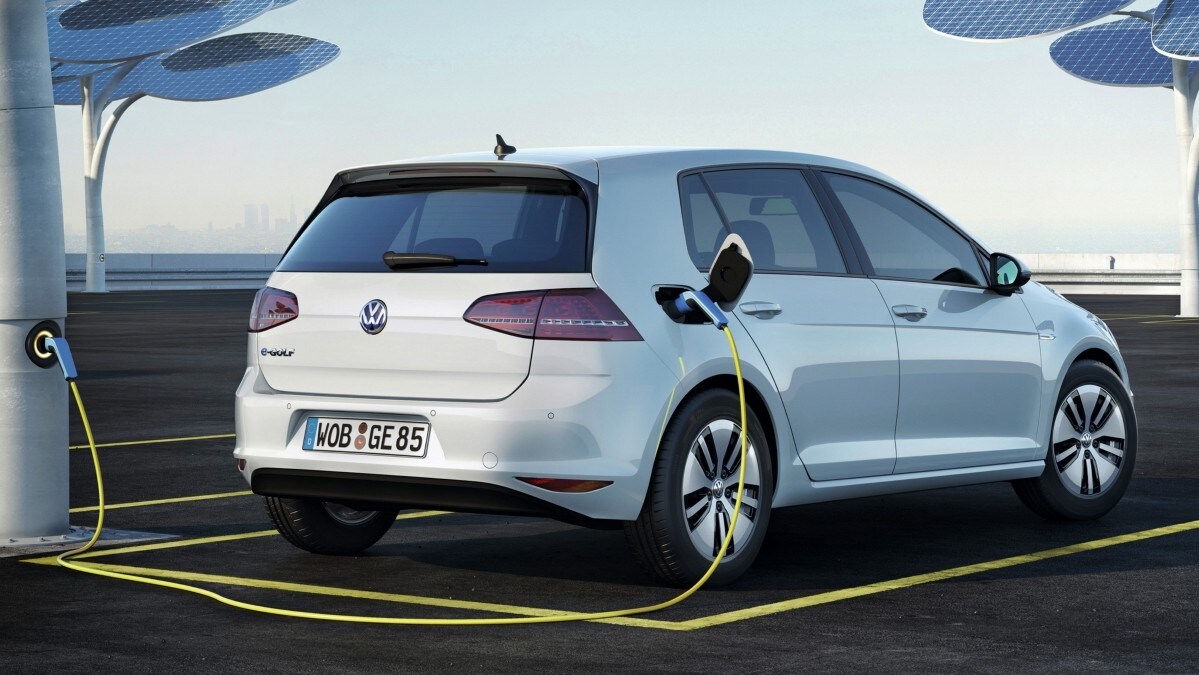 Anche la Gran Bretagna verso lo stop a benzina e diesel