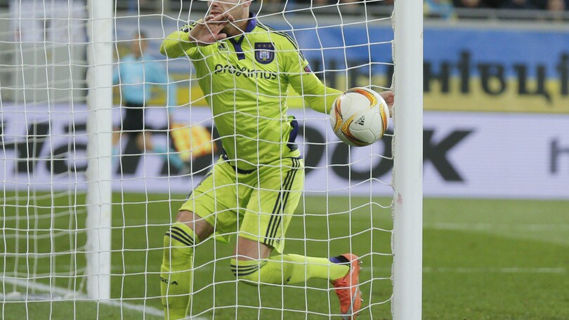Calciomercato: «Nuytinck dall'Anderlecht all'Udinese per 3 milioni»