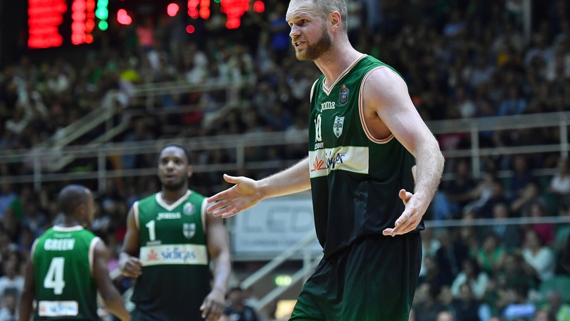 Basket Serie A, Avellino rinnova con Leunen