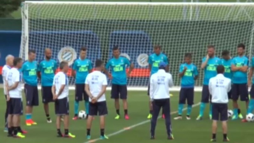 Chelsea, Conte non molla Alex Sandro