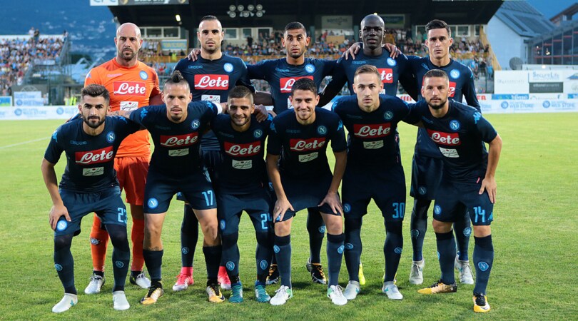 Napoli, contro il Chievo in campo con la terza maglia