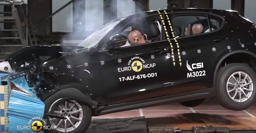 Alfa Romeo Stelvio alla prova del crash test