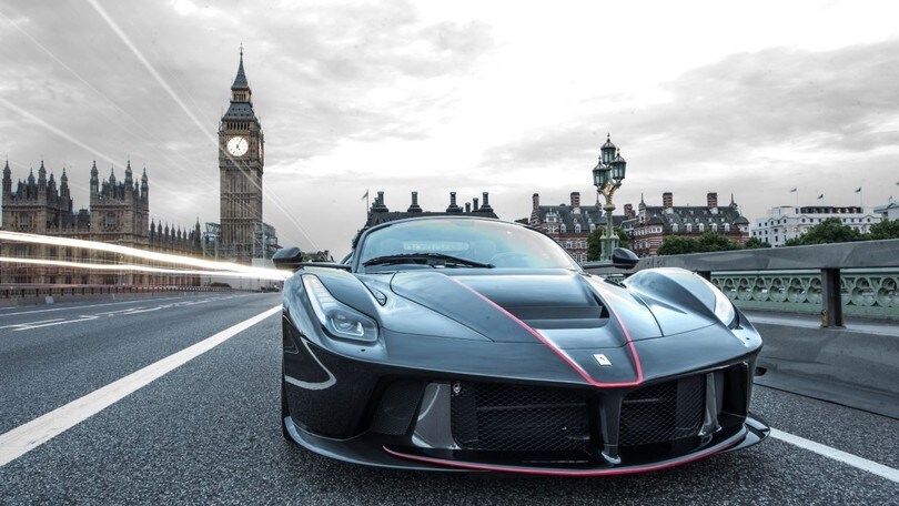 70 anni Ferrari: il Cavallino conquista il mondo FOTO