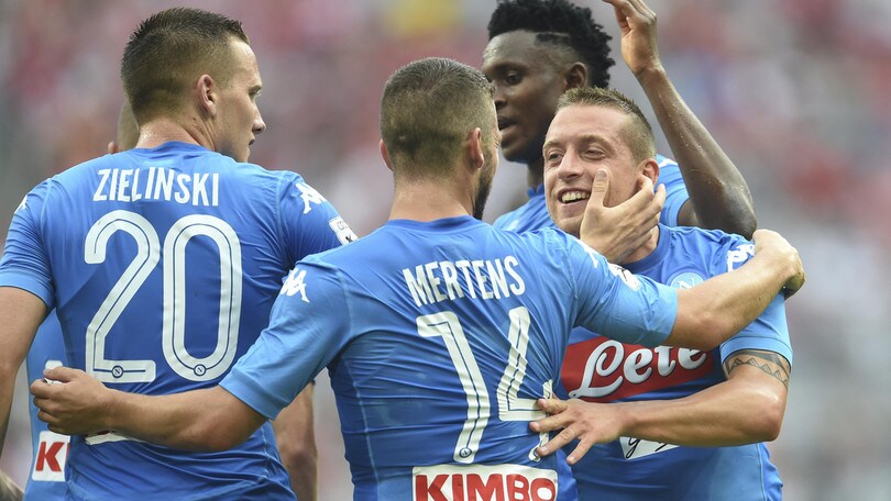 Calciomercato Genoa, fase d'attesa: Strinic e Giaccherini i colpi last minute